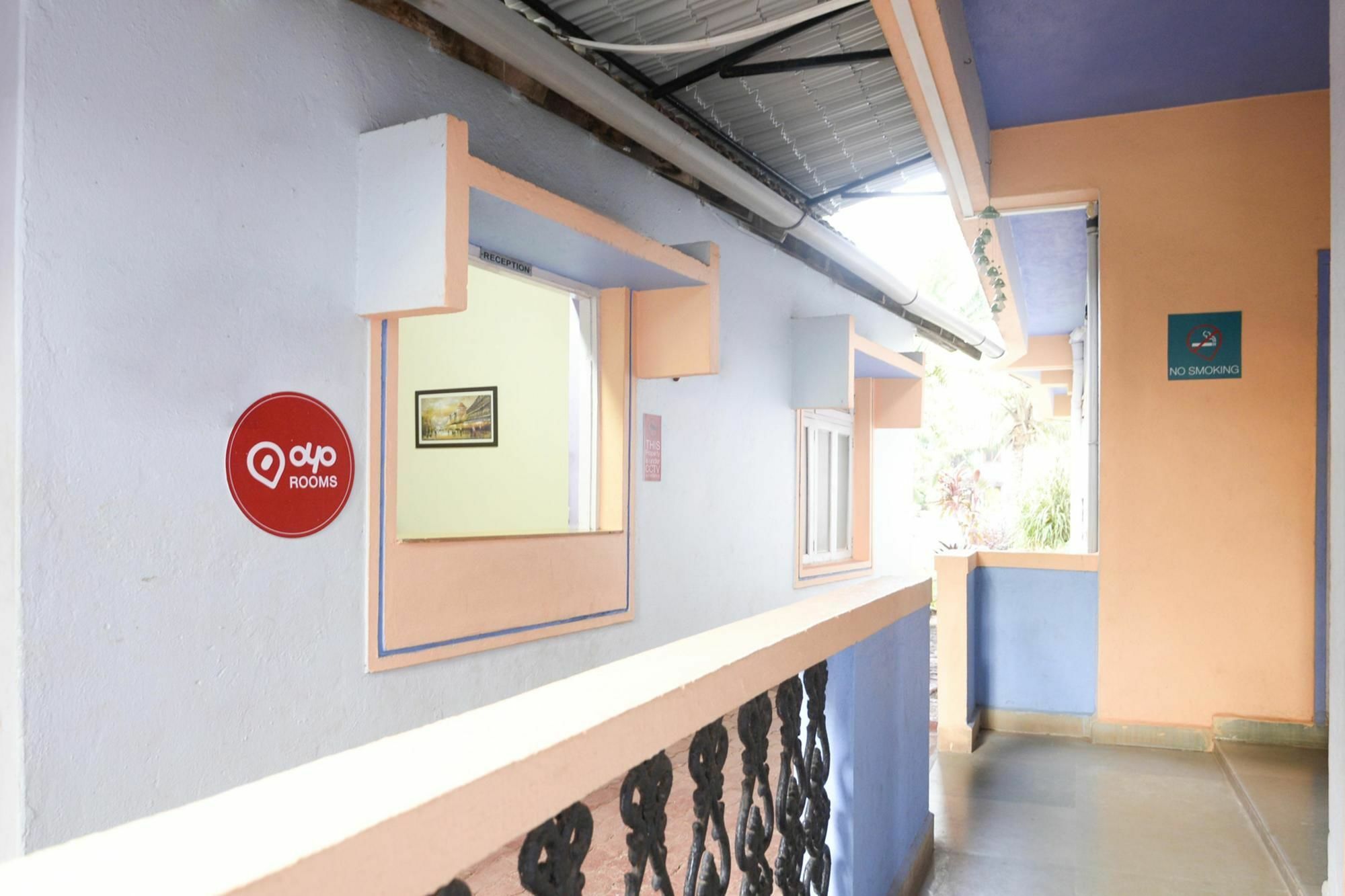 Oyo Near Canara Bank Candolim Apartment *